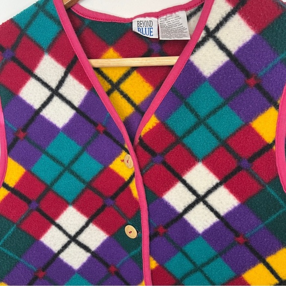 Rainbow Fleece Argyle Vest - Picture 4 of 6